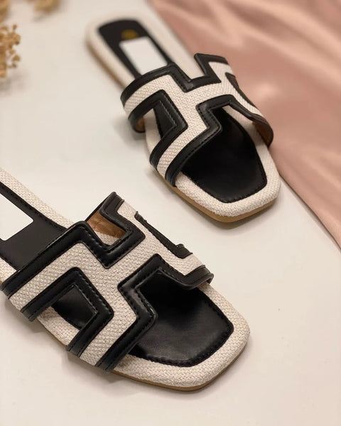 Women Fashion Luxurious Denim Jeans Flat Chappals